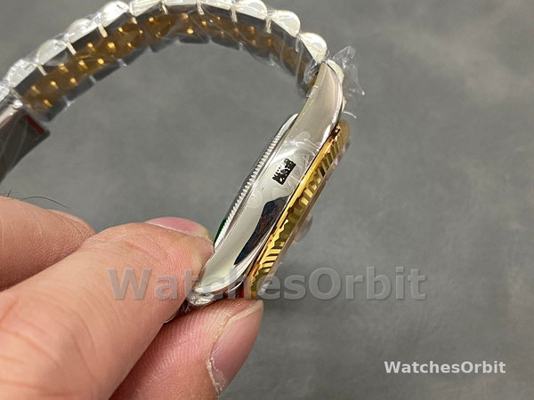 Rolex Datejust 126233 Champagne Jubilee Dial Fluted Bezel 36MM Unisex Replica Watch