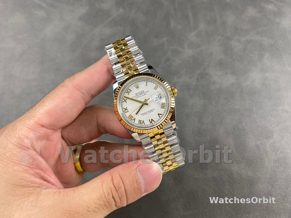 Rolex Datejust 126233 White Roman Dial Fluted Bezel 36MM Unisex Replica Watch