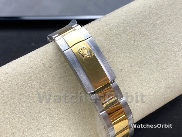 Rolex Datejust 126333 0015 White Index Oyster 41mm Two Tone Steel