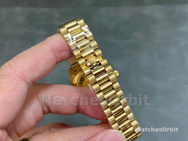 Rolex Datejust 31 Silver VI Daimond Dial 18k Yellow Gold Watch 178248