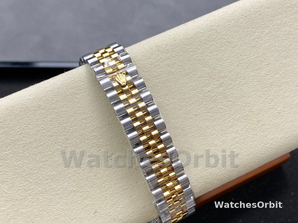 Rolex Datejust 31mm Stainless Steel and Yellow Gold 278273 0016 Green VI Roman Jubilee