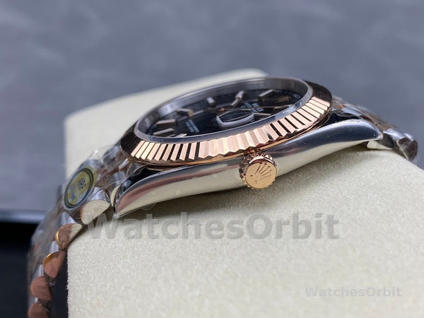 Rolex Datejust 41 Everose Gold Black Dial Jubilee Bracelet 126331