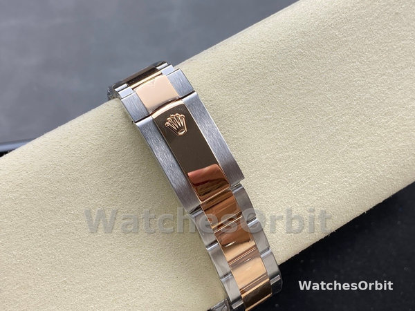 Rolex Datejust 41 Everose Gold Black Dial Oyster Bracelet 126331