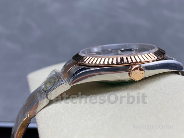Rolex Datejust 41 Everose Gold Black Dial Oyster Bracelet 126331