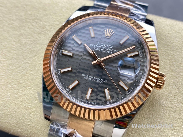 Rolex Datejust 41 Everose Gold & Stainless Steel 126331 0019 Men's Watch