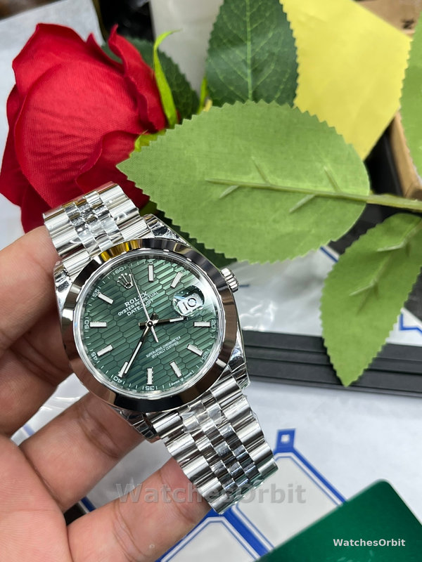 Rolex Datejust 41 Mint Green Dial with Smooth Bezel 126300 Men's Watch