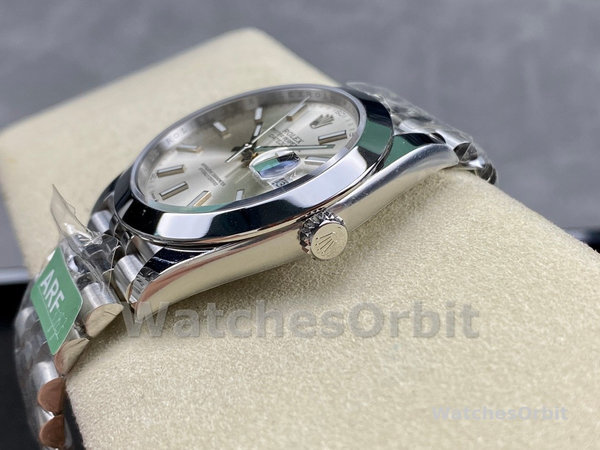Rolex Datejust 41mm m126300 0004 Silver Stick DIal Oystersteel Case Domed Bezel