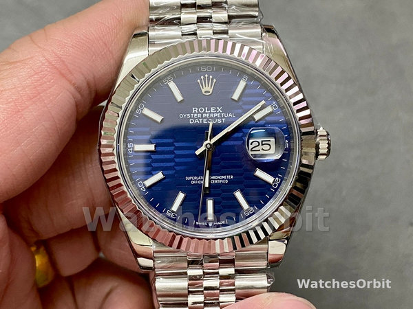 Rolex Datejust 41mm Pre owned Blue Motif Dial Jubilee Bracelet 126334