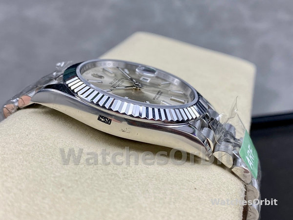 Rolex Datejust 41mm Stainless Steel 126334 0004 Silver Index Jubilee Mens Watch