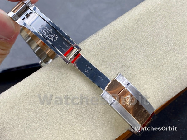 Rolex Datejust 41mm Steel and Yellow Gold 126333 0017 White Mop Diamond Oyster