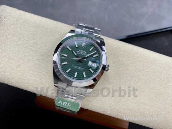 Rolex Datejust 41mm Steel Oyster Bracelet Smooth Bezel 126300 0021