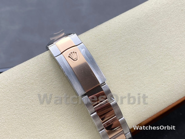 Rolex Datejust 41mm Two Tone Rose Gold Sundust Index Dial 126331 0009