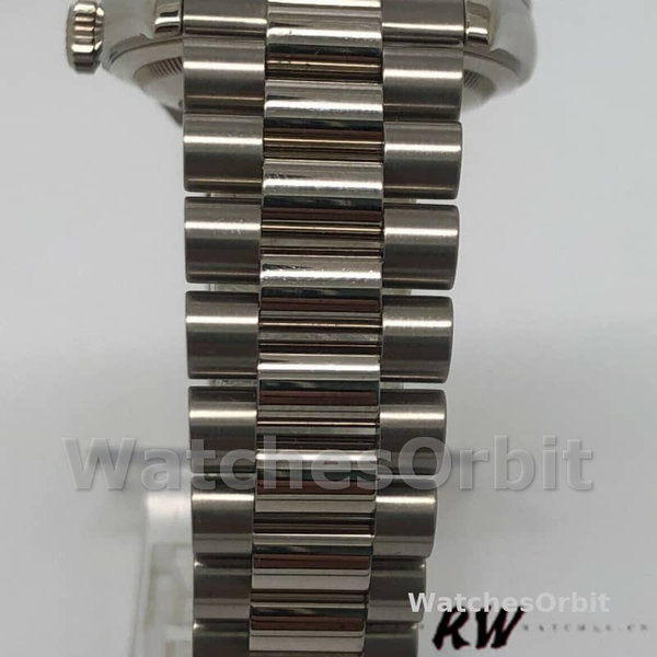 Rolex Day-Date 118206 Platinum White Mother of Pearl Diamond Dial 36mm Unisex Replica Watch