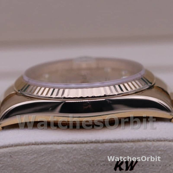 Rolex Day-Date 118235 Rose Gold Champagne Diamond Dial 36mm Unisex Replica Watch