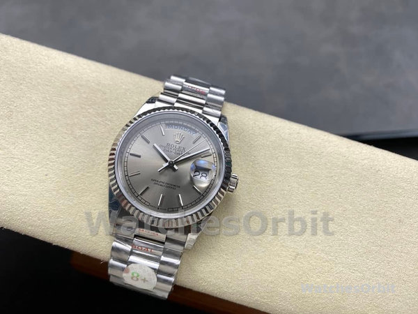 Rolex Day-Date 128239 0005 White Gold Silver Index Dial 36MM Unisex Replica Watch