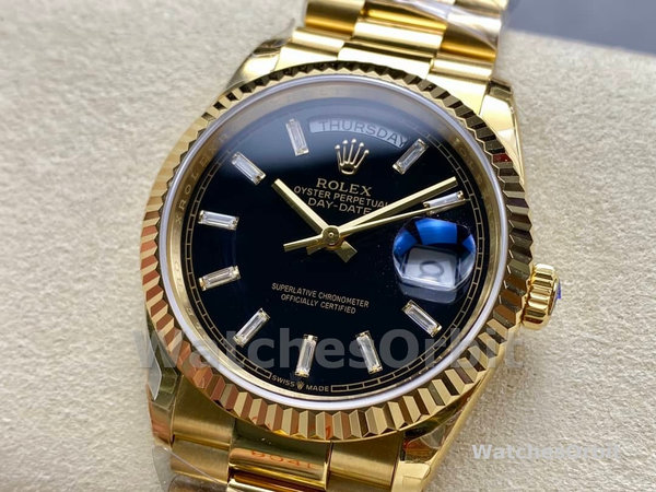 Rolex Day-Date 228238 Black Diamond Dial Fluted Bezel 40mm Mens Replica Watch