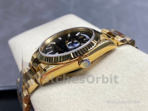 Rolex Day-Date 228238 Black Diamond Dial Fluted Bezel 40mm Mens Replica Watch
