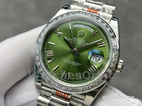 Rolex Day-Date 228349RBR Green Roman Dial Diamond Bezel 40mm Mens Replica Watch