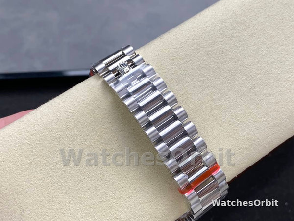 Rolex Day Date 36mm Bright Blue Diamond-Set Dial Diamond-Set Bezel m128396tbr 0024