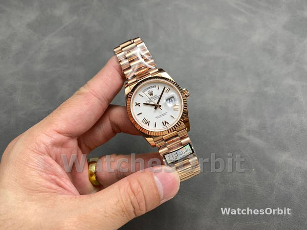 Rolex Day Date 36mm Everose Gold 128235 0070 White Roman