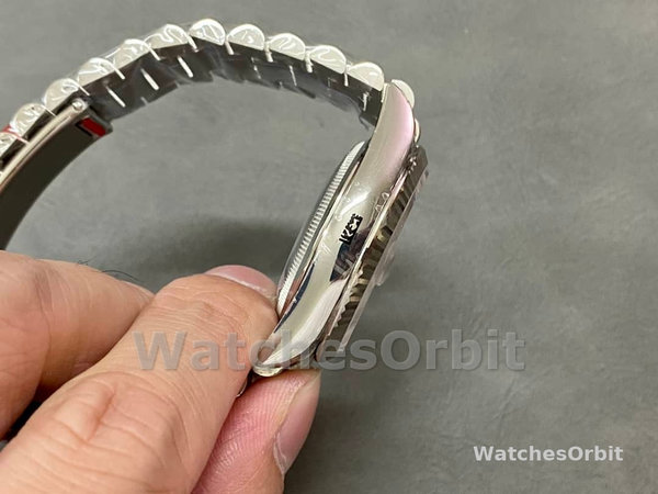 Rolex Day Date 36mm Platinum White Gold Silver Index 128236 0001