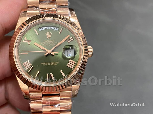Rolex Day Date 40 18k Everose Gold Olive Green Dial m228235 0025 40mm