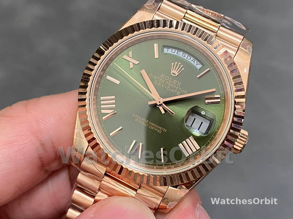Rolex Day Date 40 18k Everose Gold Olive Green Dial m228235 0025 40mm