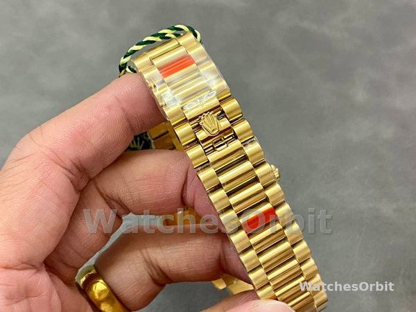 Rolex Day Date 40 President 228238 0061