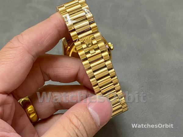 Rolex Day Date Sapphire Mirror Watch with 36mm Diameter Tiger's Eye Dial President