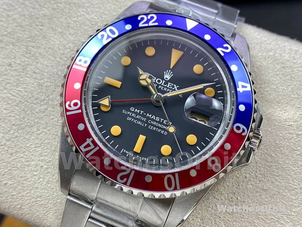 Rolex GMT-Master II 16710 Black Dial Blue Red Pepsi Bezel 40MM Mens Replica Watch