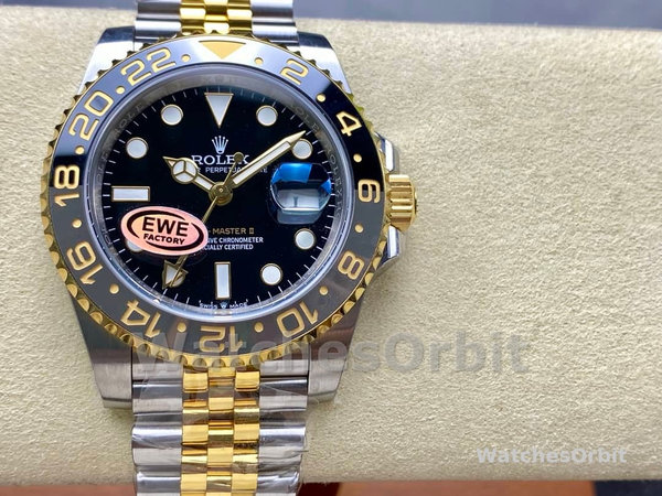 Rolex GMT Master II Black Dial Steel 18kt Yellow Gold 126713GRNR 0001 Men's Watch