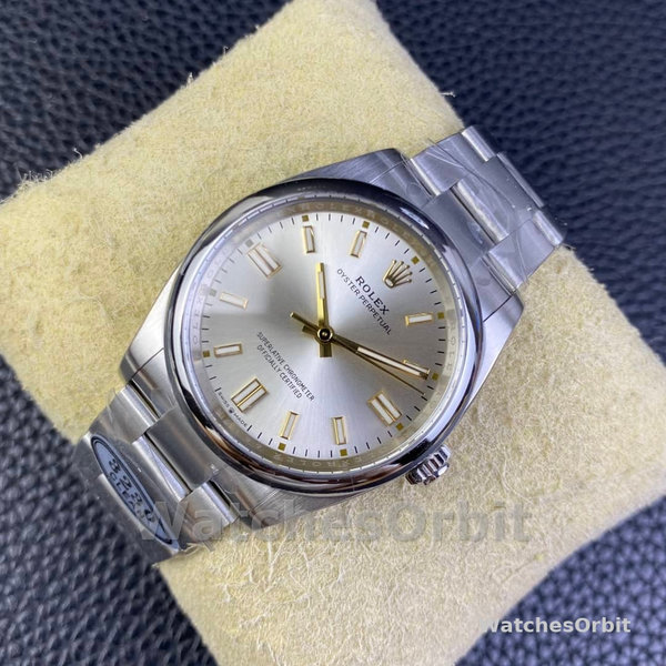 Rolex Oyster Perpetual 41 Silver Dial Steel M124300 0001 Men's Watch