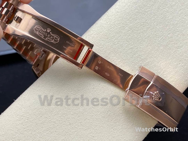 Rolex Sky Dweller 42 Everose Gold Blue Green Dial m336935 0005 Men's Watch