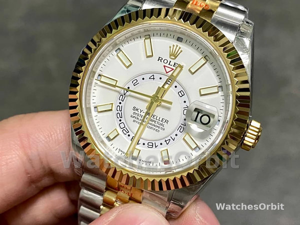 Rolex Sky Dweller 42 White Dial Yellow Gold Stainless Steel Jubilee 336933 0006
