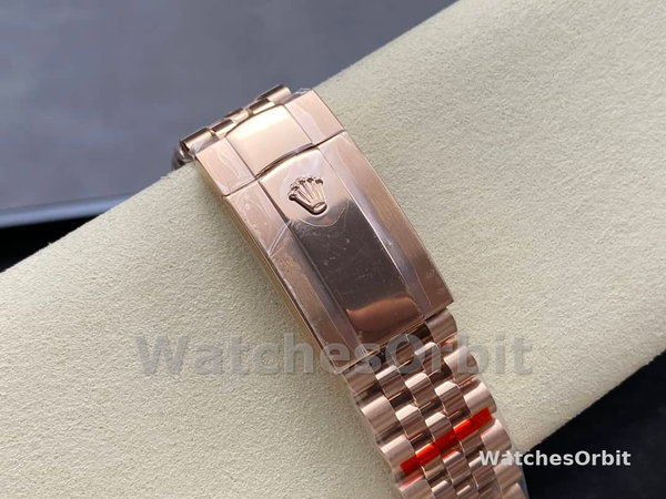 Rolex Sky Dweller 42mm Intense White Dial Fluted Bezel Jubilee Bracelet m336935 0007