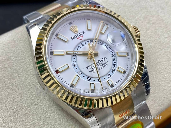 Rolex Sky Dweller 42mm White Dial Stick Markers m336933 0005 Men's Watch