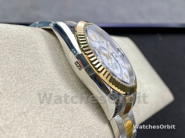 Rolex Sky Dweller 42mm White Dial Stick Markers m336933 0005 Men's Watch