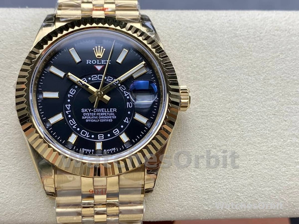 Rolex Sky Dweller 42mm18 kt Yellow Gold Black Dial m336938 0005
