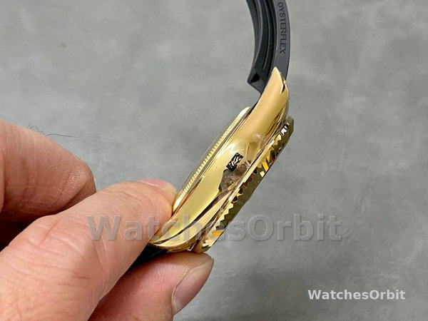 Rolex Sky Dweller m336238 0001 42MM