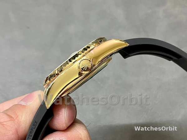 Rolex Sky Dweller m336238 0001 42MM