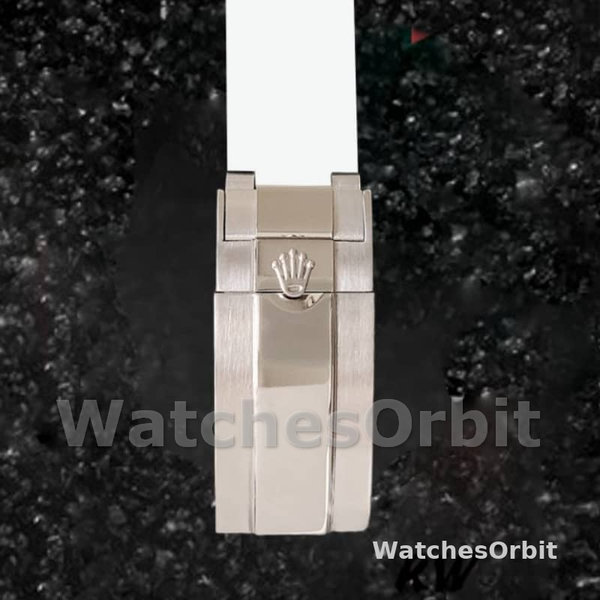Rolex Submariner 116610 Black Dial White Rubber strap 40mm Mens Replica Watch