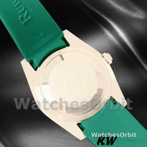 Rolex Submariner 116610 Green Dial Rubber strap 40mm Mens Replica Watch