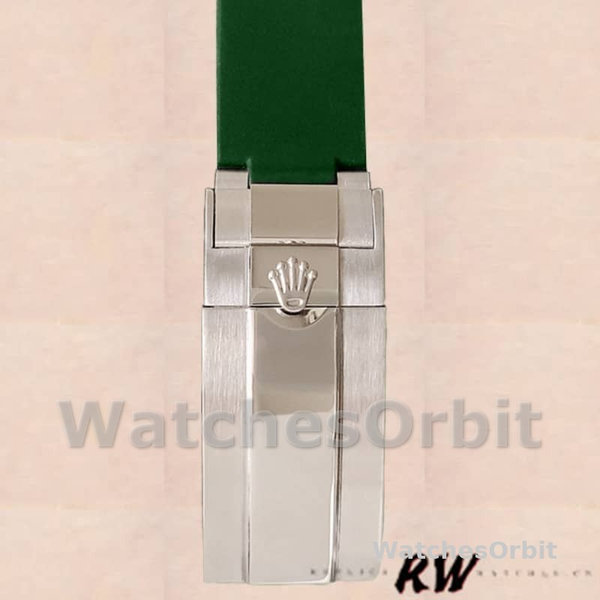 Rolex Submariner 116610 Green Dial Rubber strap 40mm Mens Replica Watch